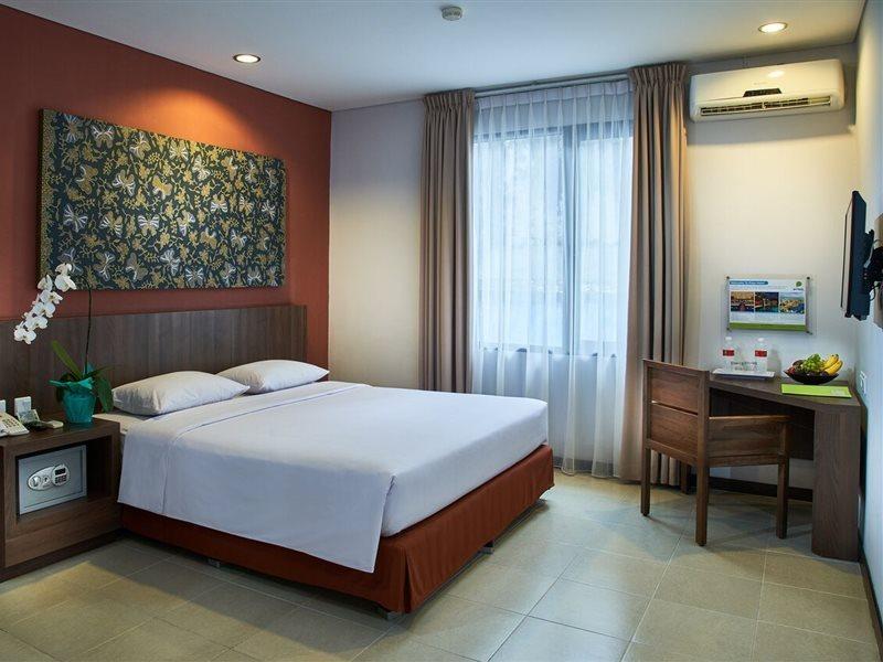 Praja Hotel Denpasar Kültér fotó