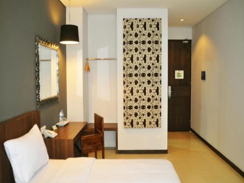 Praja Hotel Denpasar Kültér fotó