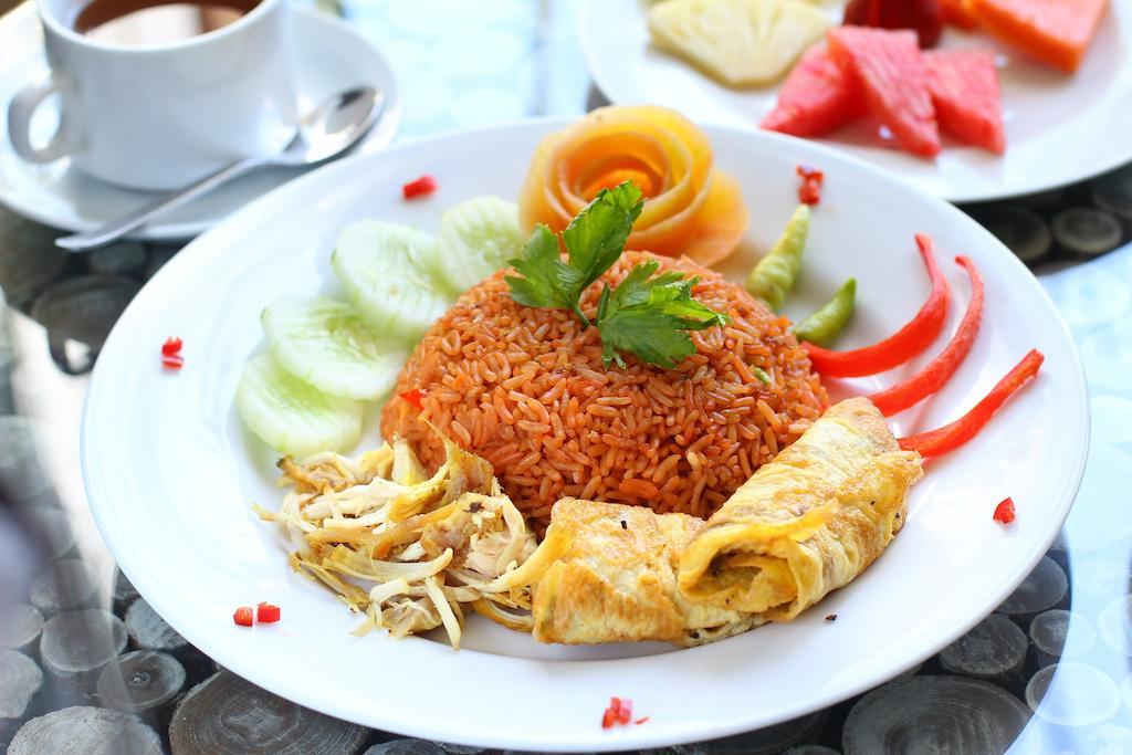 Praja Hotel Denpasar Kültér fotó
