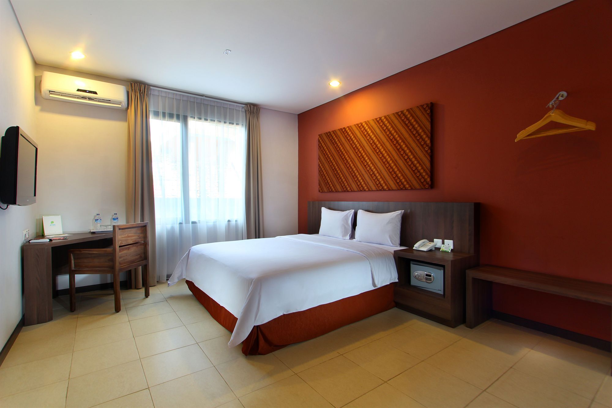 Praja Hotel Denpasar Kültér fotó